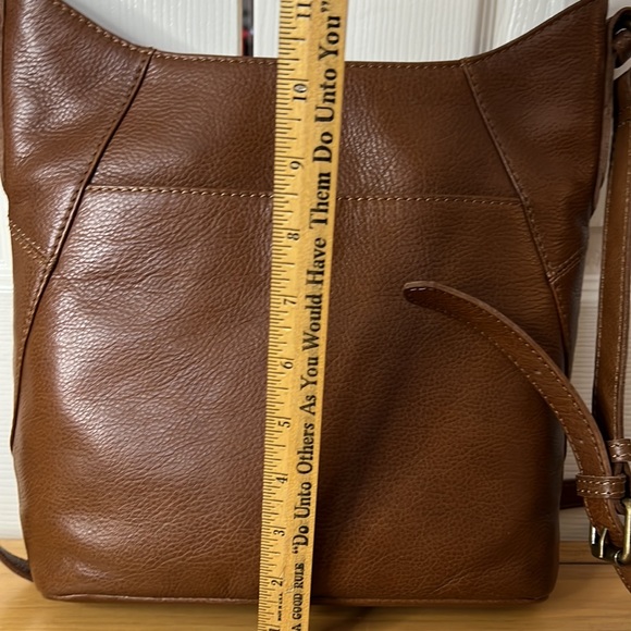 FRYE Ari Crossbody Cognac Brown Leather Handbag NWT - Picture 9 of 16